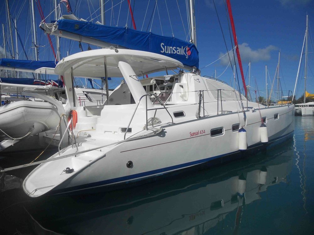 Tahiti Sail And Dive Hotel Vaitape Eksteriør billede