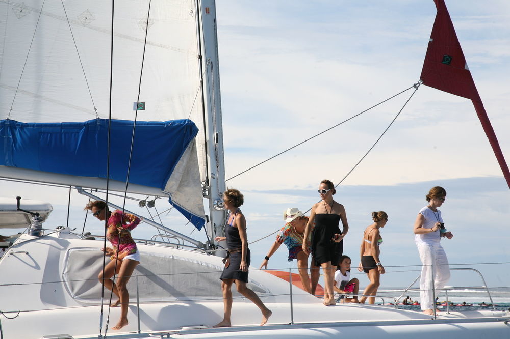 Tahiti Sail And Dive Hotel Vaitape Eksteriør billede